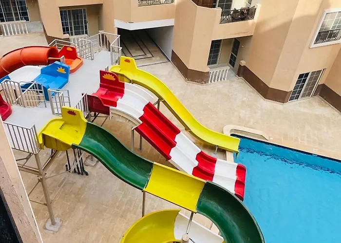 Juliana Aqua Park Szálloda Gurdaka